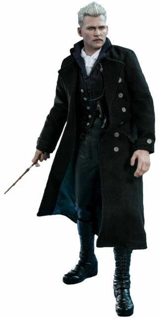 Hot Toys Plastic Action Figures & Accessories