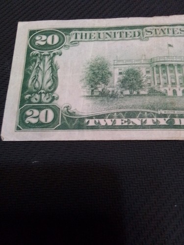 1928B Twenty Dollar Note From Chicago, Green Seal, G15684975A Fr 2052-G - Picture 6 of 8