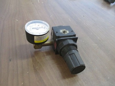 Graco J11 Air Regulator w/ Pressure Gauge 110341 Used