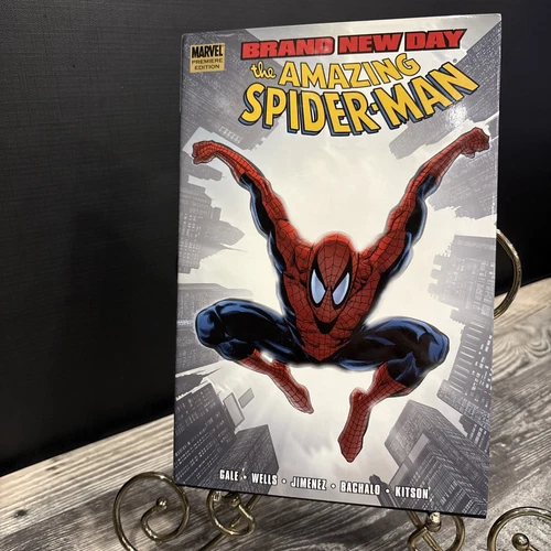 Spider-Man: Brand New Day Vol.2  HC/DJ 2008 1st Marvel Premiere Edition