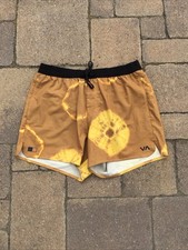 RVCA Men s Athletic Shorts Size Medium SUNBURST PATTERN New UM