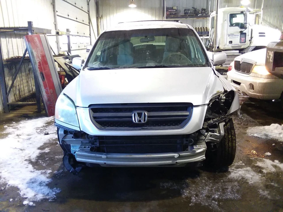 Parabrisas Cristal EX Sin SE Se Adapta 03-08 PILOT 2053688 Foto 2 de 4