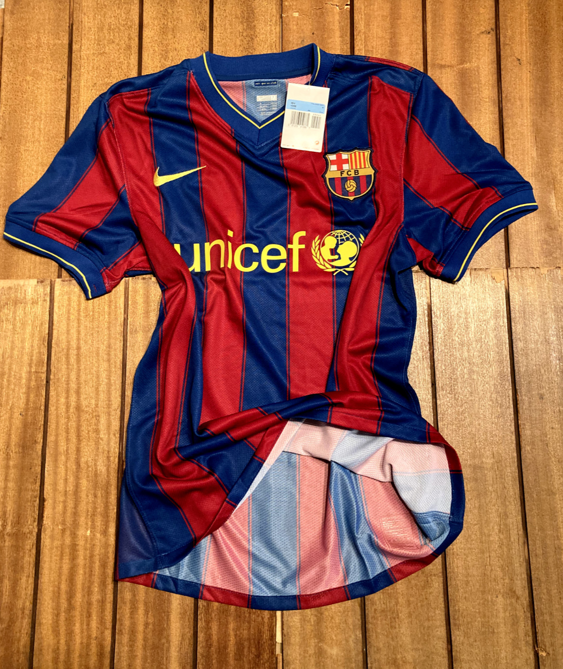 Barcelona 09/10 player issue home shirt- Inner wash tags -Nwt - M - Meshed - NWT
