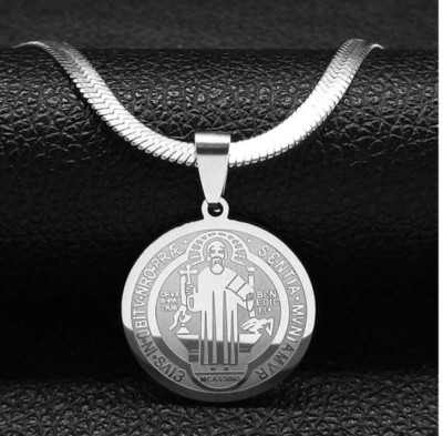 New St Saint Benedict  Medal Round Pendant Necklace Stainless Steel San Benito