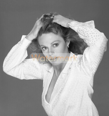 Sexy TONI TENNILLE in REVEALING OPEN BLOUSE Pro Pigment Print (8.5"x11