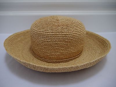 Nwot Helen Kaminski Raffia Sun Hat in Two Tone Helen Kaminski Classic 5 Raffia Sun Hat | Neiman Marcus main image 4