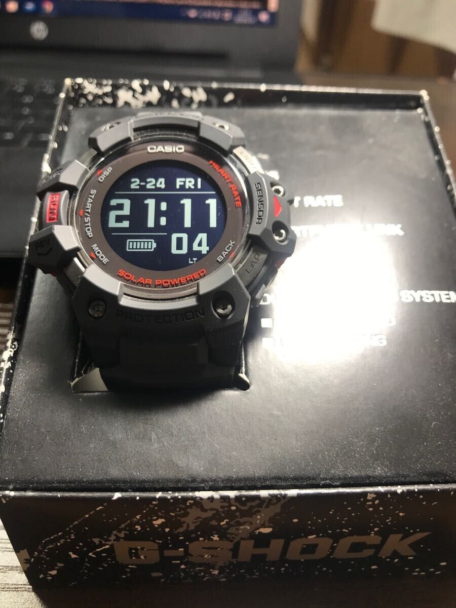 CASIO G-Shock G-Squad GBD-H1000-8JR Solar Digital Black Ruber Watch Boxed  Manual