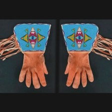 Old American Style Handmade Floral Beaded Leather Gauntlet Gloves GV924