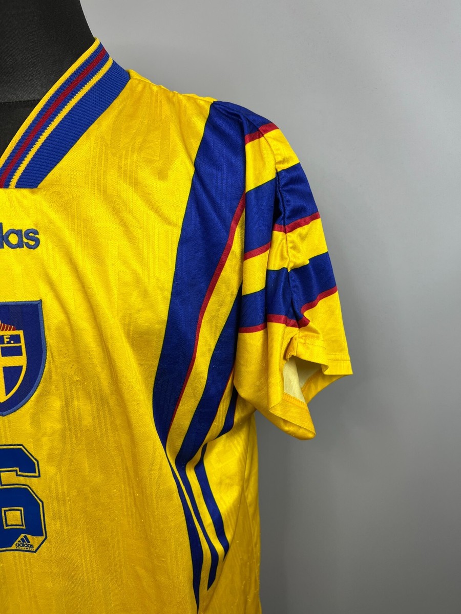 SWEDEN 1996 1998 SCHWARZ HOME SHIRT FOOTBALL SOCCER JERSEY SWEDEN 1996 1998 SCHWARZ HOME SHIRT FOOTBALL SOCCER JERSEY