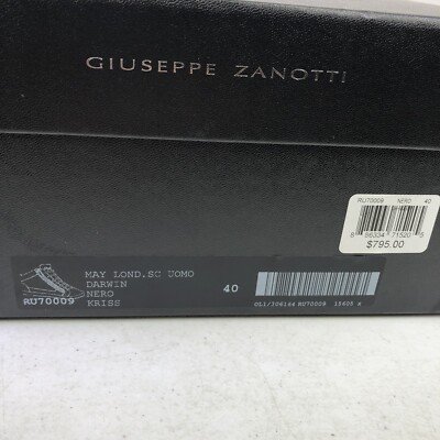 Giuseppe Zanotti Men display picture 3