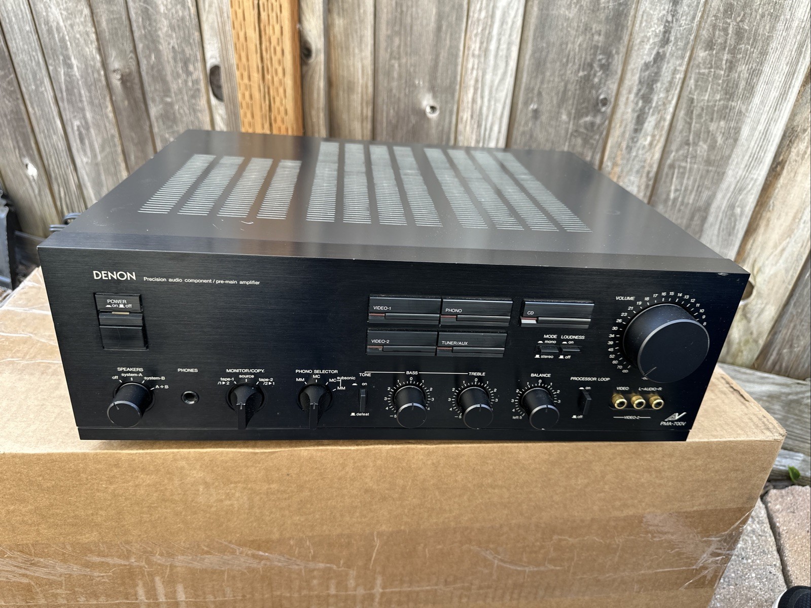 Denon PMA-700 vintage audio equipment - eBay listing photo 1