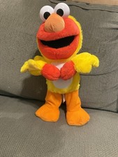 Just Play Sesame Street Chicken Dance Elmo Animated Dances And Sings TESTED 13