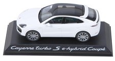 Porsche Cayenne turbo S e-hybrid Coupé Model Car White 1:43