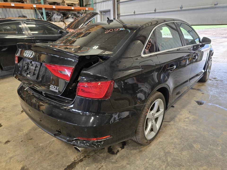 2015 AUDI A3 Transmission 79K Foto 2 de 4
