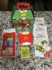 McDonalds Grinch Socks w/Box and Pickle Salt - unopened2025