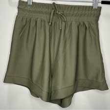 Five Dance Wear Women s Ribbed Green Drawstring Shorts size Medium