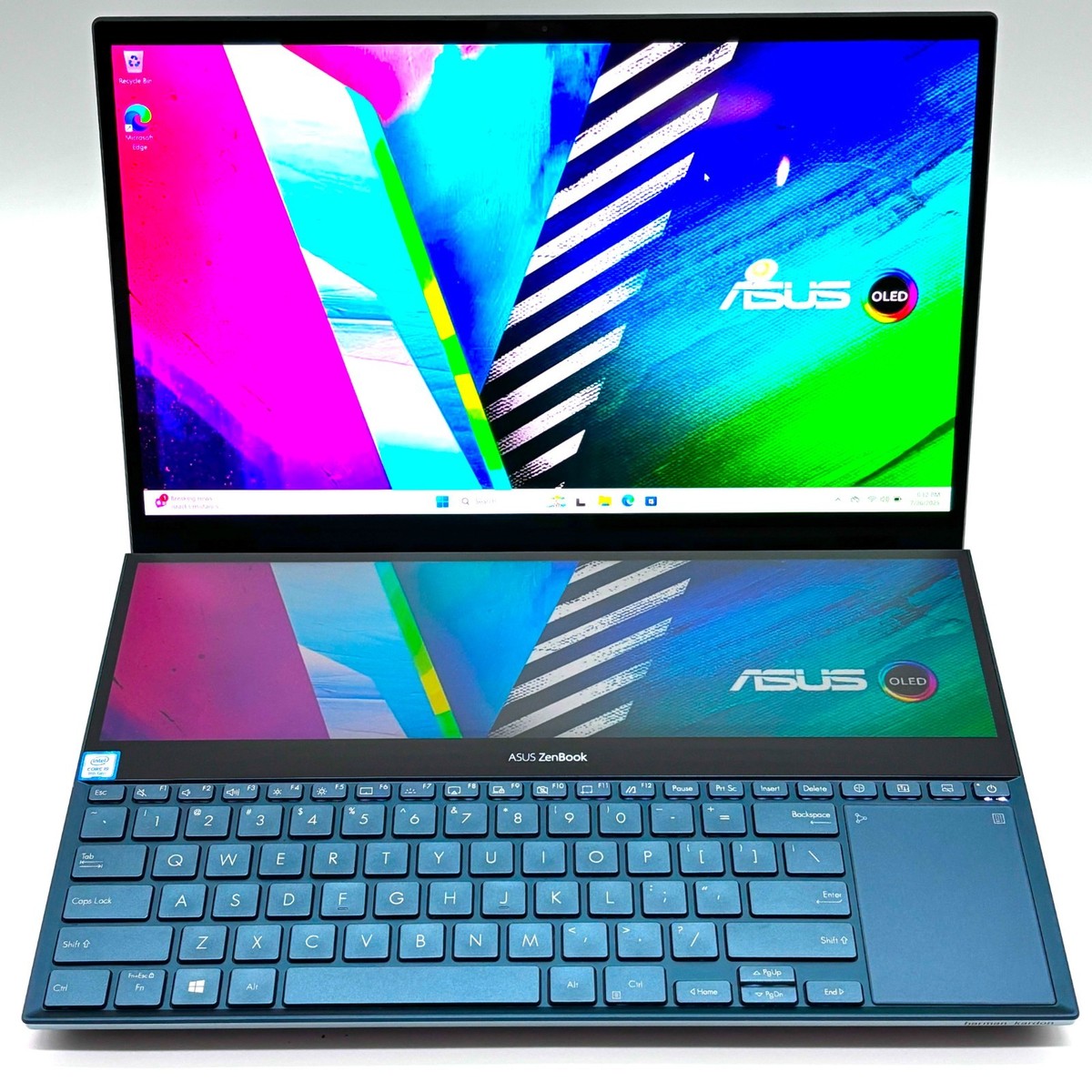 ASUS Zenbook Pro Duo 15 OLED UX581 -(i9-900H, 32GB RAM 1TB RTX!