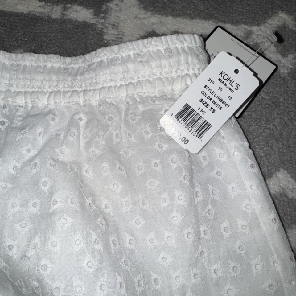 Falda de ganchillo bordada con ojales blancos Laundry by Shelli Segal ~ pequeña Foto 2 de 4