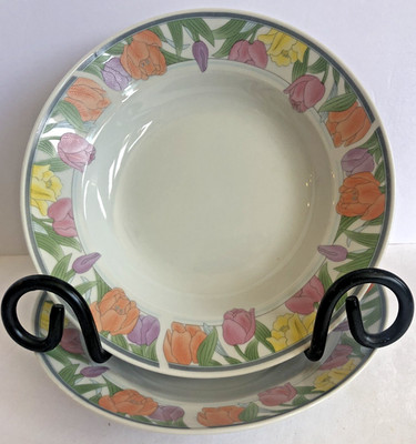 Xiang Shan Elephant Hill Mark Salad Soup Bowl Porcelain Tulips 8 1/8'' Set of 2