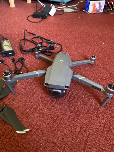 DJI Mavic 2 Pro mit Fly More Kit, Filter, Koffer - Bild 2 von 10