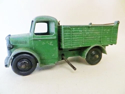 DINKY 25M/410 'BEDFORD END TIPPER TRUCK' GREEN. VINTAGE. COMPLETE. ORIGINAL