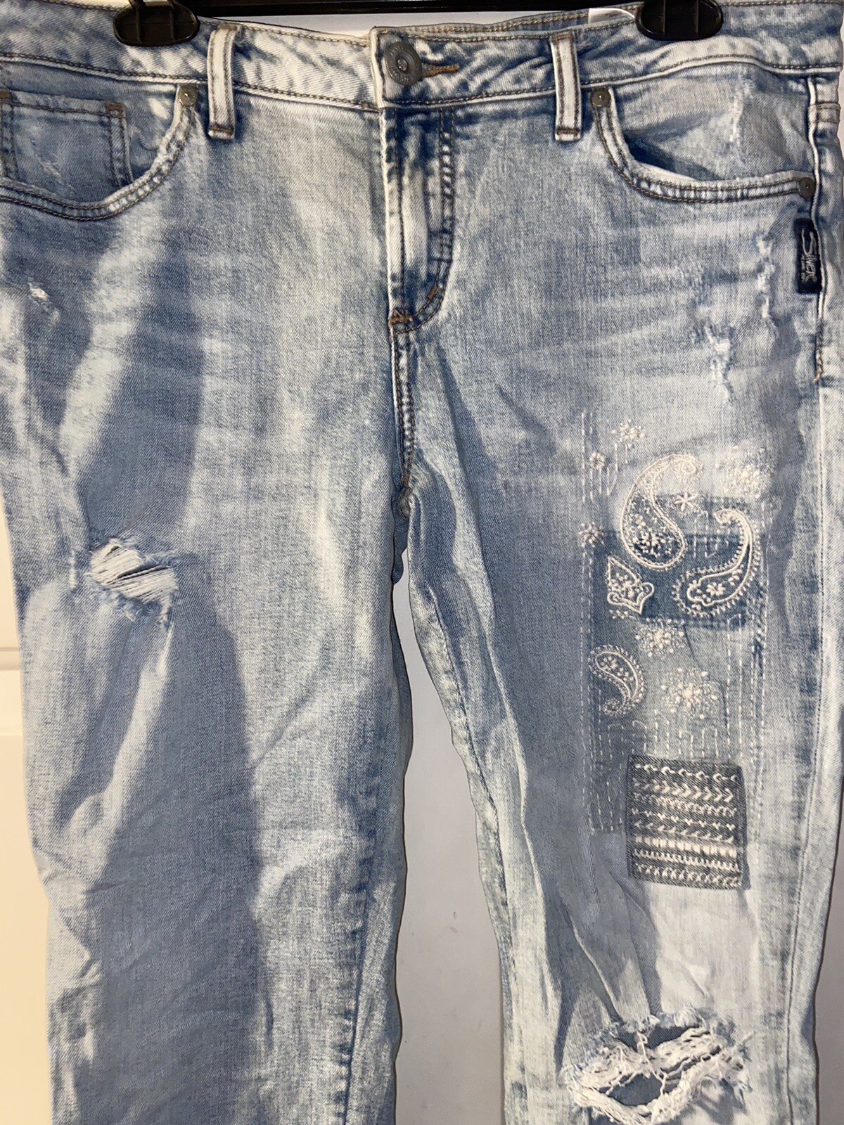 Picture 1 of 4