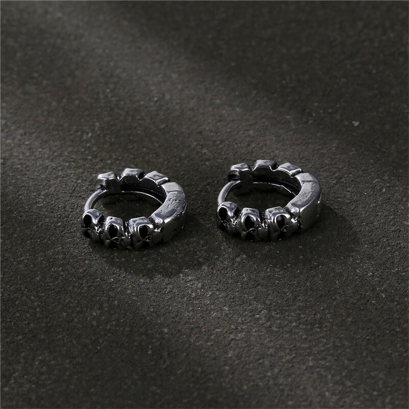 Gothic Skull Hoop Earrings for Men Surgical Steel Mens Huggie Earrings Punk Black Helix Piercing Jewelry for Women
