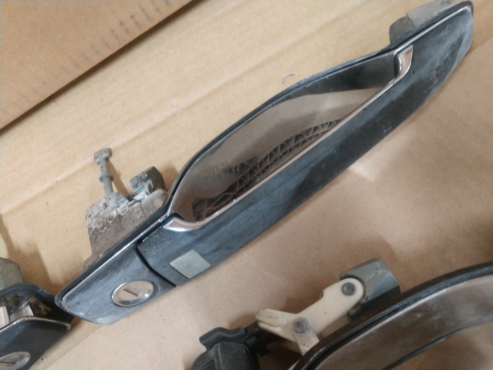 MERCEDES BENZ OEM W140 S420 S500 OUTSIDE DOOR HANDLES LEFT RIGHT FRONT