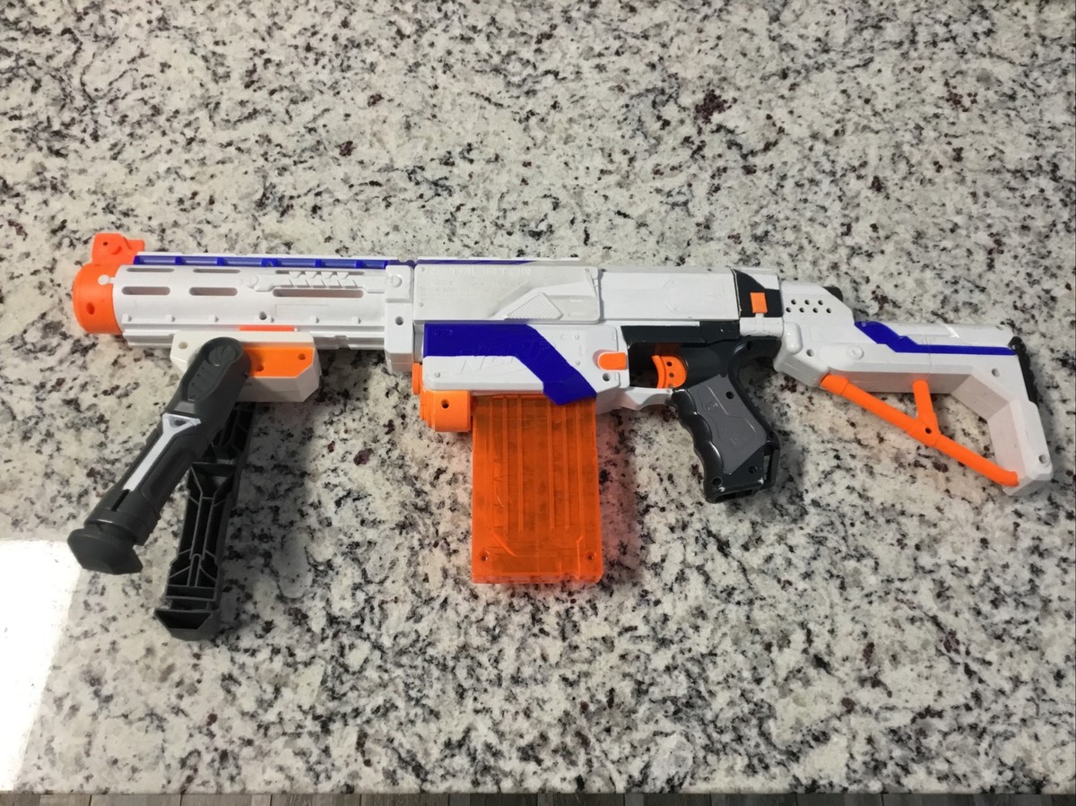 トイガン PredatorXX-Blaster Murdoch's – Buzz Bee Toys - Predator Toy Dart Gun