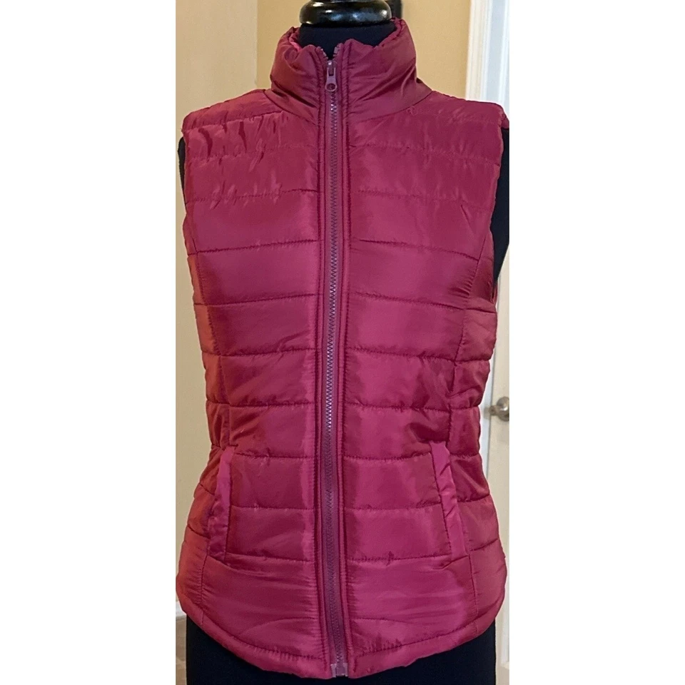 Rue 21 Puffer Vest Sleeveless Zip-up Burgundy w/Pockets Junior's Size M (NWT) - Image 4 of 4