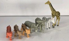Lot Of 7 Plastic Safari Animal Toys