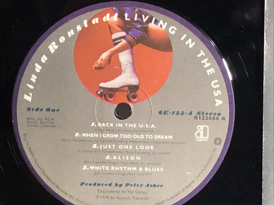 NICE NM Linda Ronstadt Living In The USA 6E-155 LP 12in Vinyl Record Album - Image 4 of 4