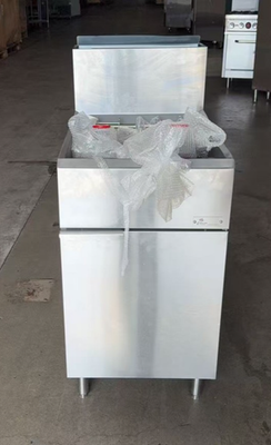 #ad Clearance 70 lbs NSF natural gas Deep fryer 103966L0310 $465.00