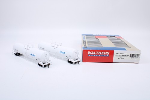 Walthers 932-27255 HO UTLX vagón cisterna de 23.000 galones CGTX paquete de 2 | Condition: Used