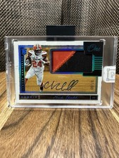 Is the Sports Card Hobby Dying? Not According to Leaf and Panini 3