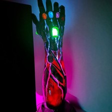 1/1 Replica Iron Man MK85 Battle Damage Nano Gauntlet Infinite Led Gloves Toys