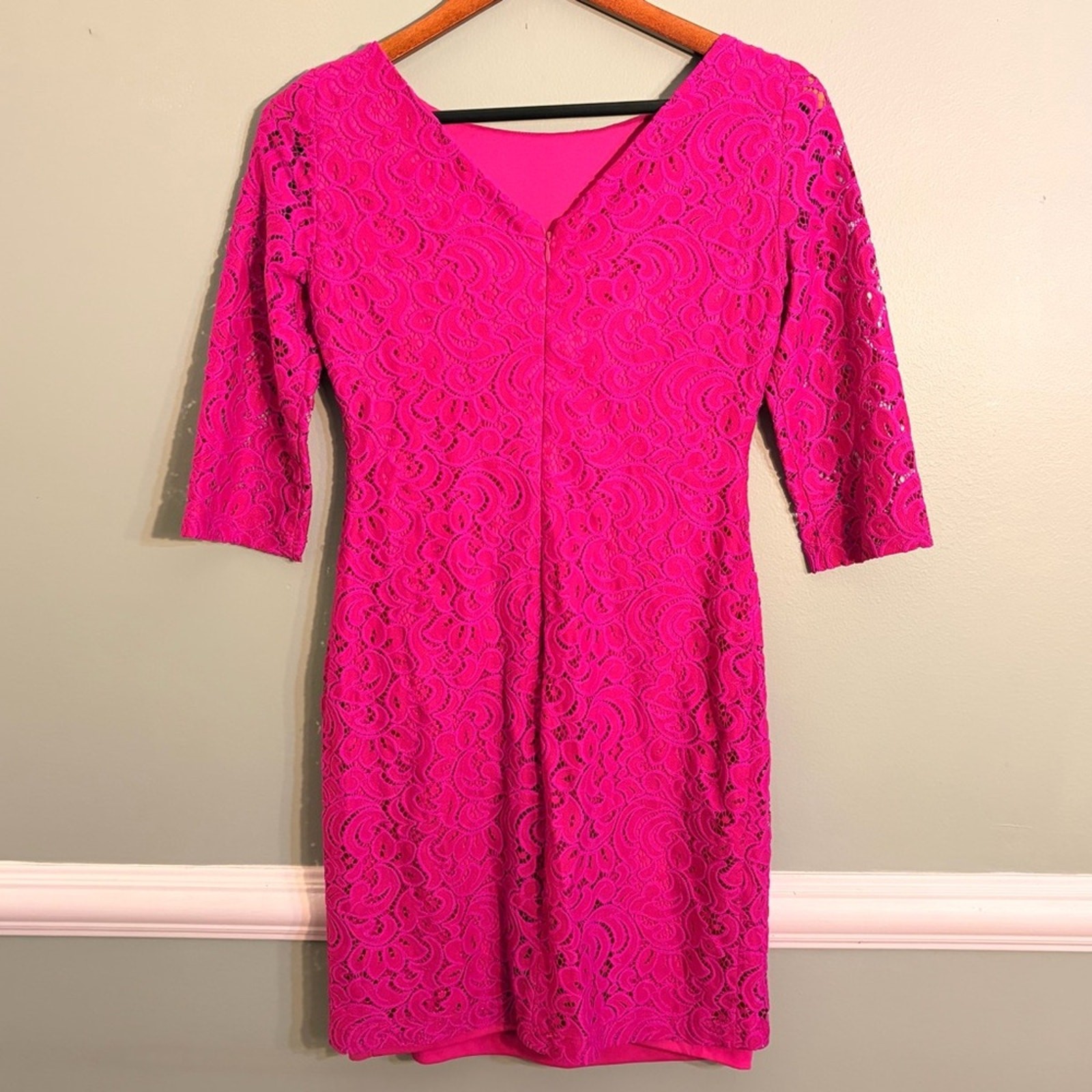 Ivanka Trump Size 2 Elegant Pink Lace Sheath Dress for Women image 5