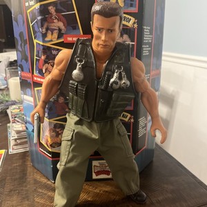 Figurine NECA Style Commando John Matrix (Arnold Schwarzenegger) - 18 Cm - PVC - Neuf - Aventure/Action