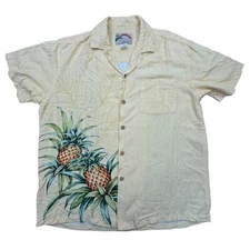 PARADISE FOUND Hawaiian Shirt Mens Medium Yellow Pineapple 100% Rayon Button Up