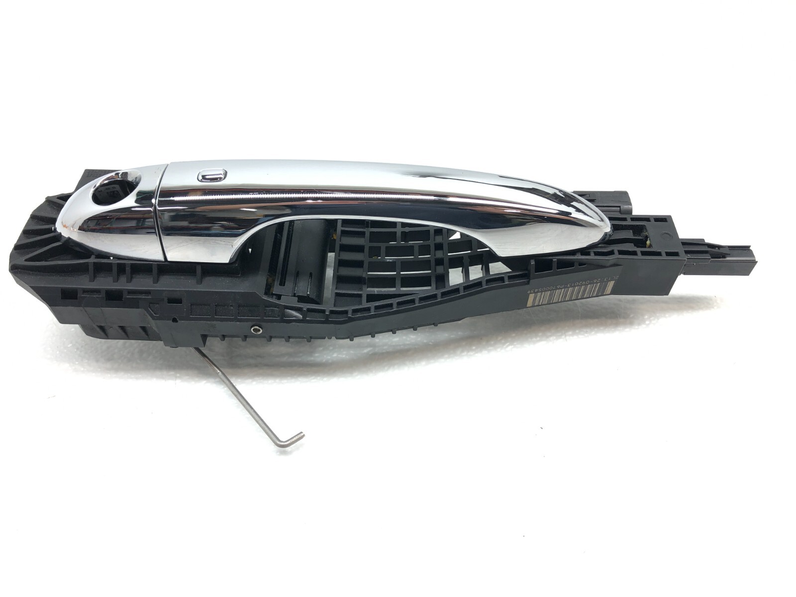 2014-2019 MASERATI GHIBLI S LEFT DRIVER FRONT EXTERIOR DOOR HANDLE OEM.