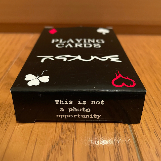 トランプ Banksy Exhibition Official Playing Cards Banksy Exhibition Official Catalog Playing Cards / Genius or Rebel