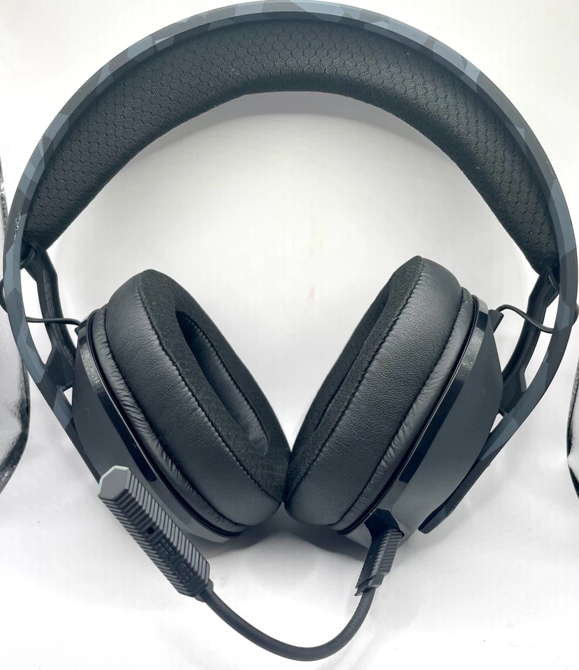 Auriculares inalámbricos para juegos Nacon Gear Up Rig 700HS Artic Camo para PS4/PS5/PC Foto 2 de 4