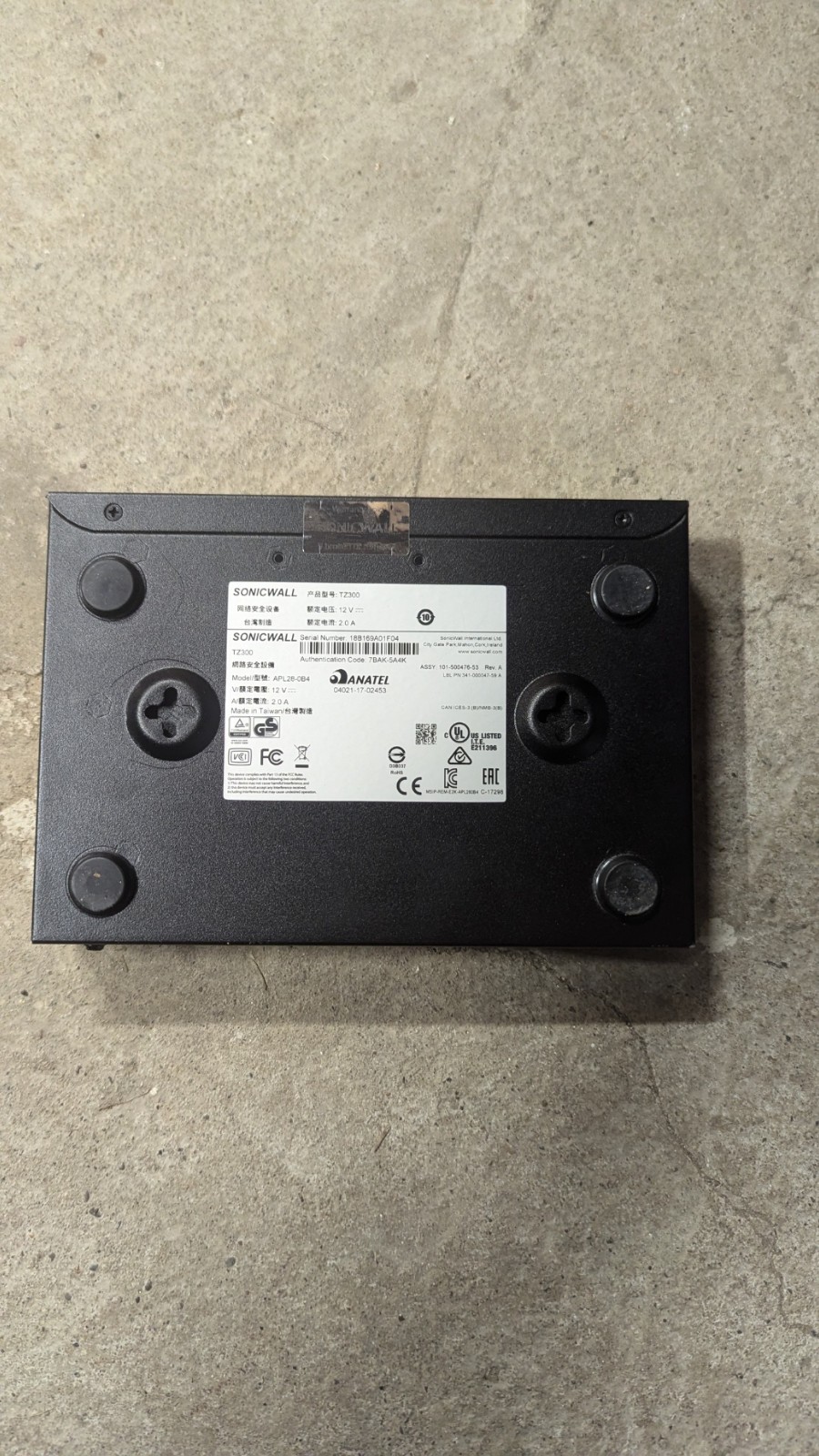 Dell SonicWALL TZ300 Firewall Network Security Appliance