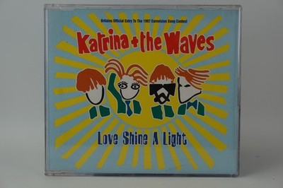 Love Shine a Light [CD 1] von Katrina + the Waves | CD | Zustand gut