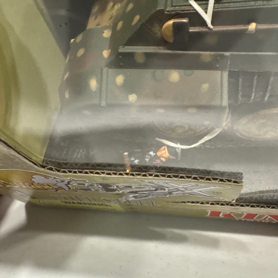 Ultimate Soldier 32X Cold Steel, 1:32 WW2 KINGTIGER - Image 4 of 4