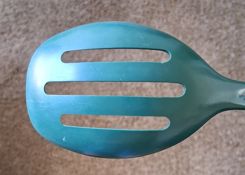 Colher de servir vintage Trudeau com fenda verde melamina Hollinger Design # 2532 - Imagem 4 de 4