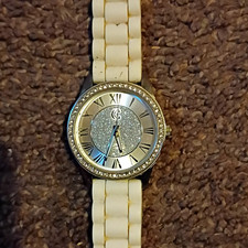 Women’s Analog Dress Watch White Plastic Bracelet Band Gold Round Roman Dial