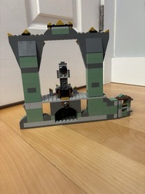 LEGO The Hobbit The Lonely Mountain&nbsp;set 79018 Smaug Lord Of The Rings Tolkien