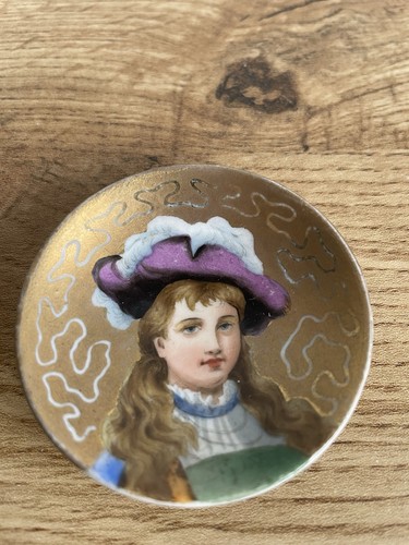 Antique German Hand-Painted Miniature Portrait Plates x 2 - Picture 3 of 4