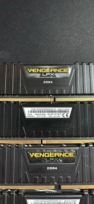 Corsair CMK32GX4M2B3000C15 Vengeance LPX DDR4 3000mhz Dual Memory Kit - Black